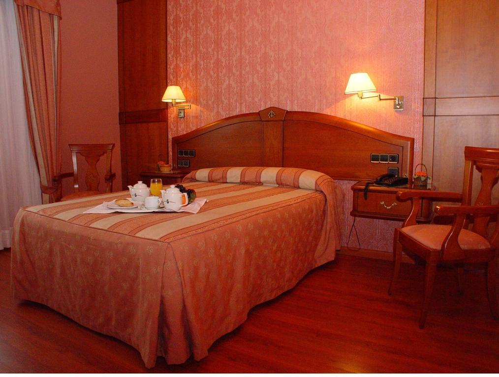 Hotel Torres I Villanueva Del Arzobispo Room photo